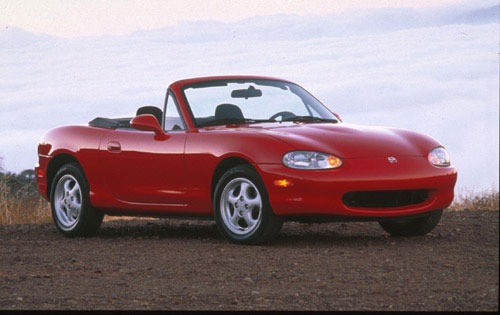 Mazda 5 1999 photo - 2
