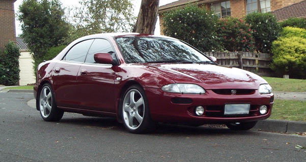 Mazda Astina 1996 photo - 5