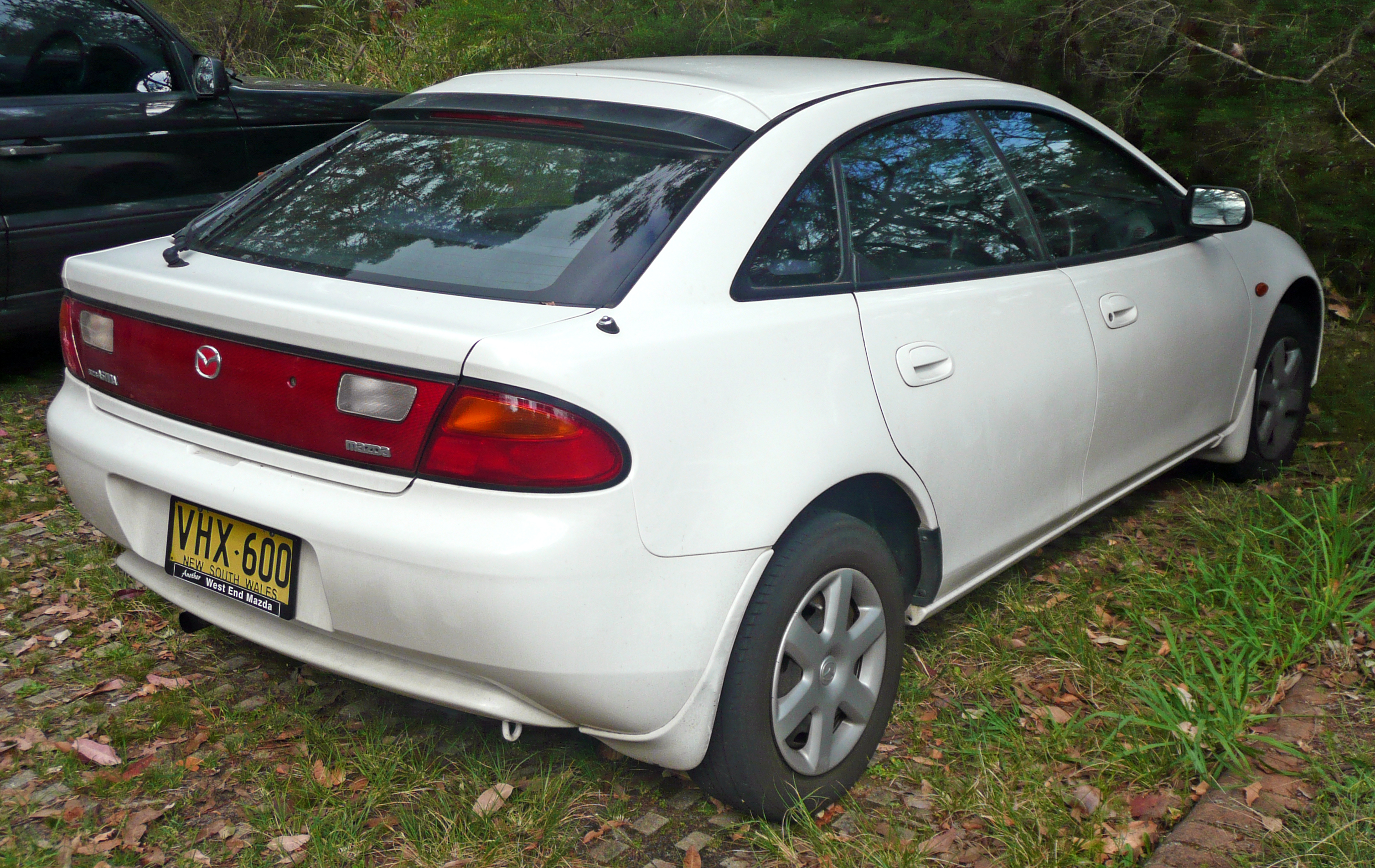 Mazda astina 1997 photo - 3