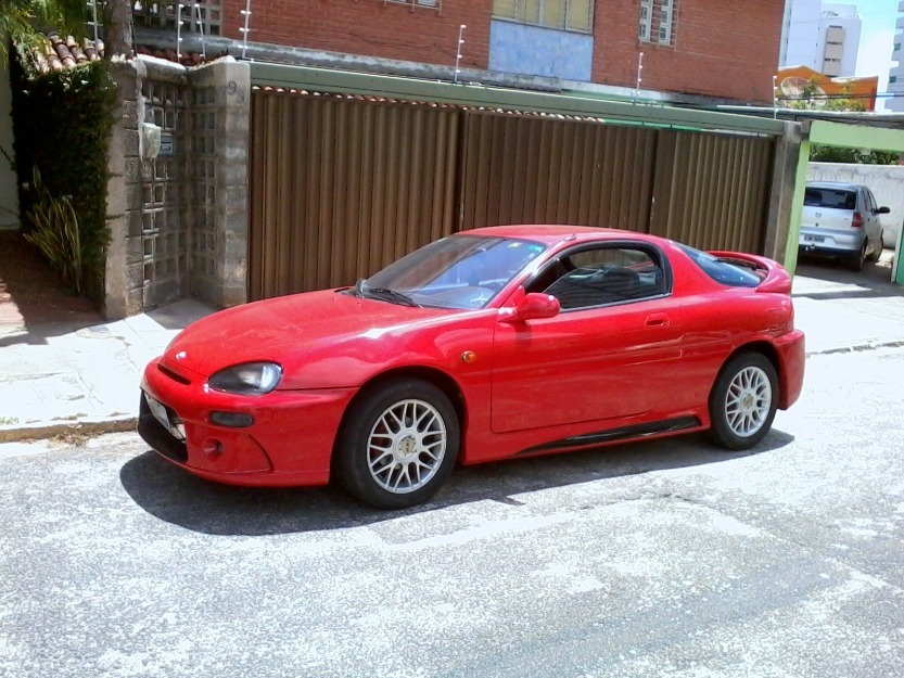 Mazda MX-3 1995 photo - 2